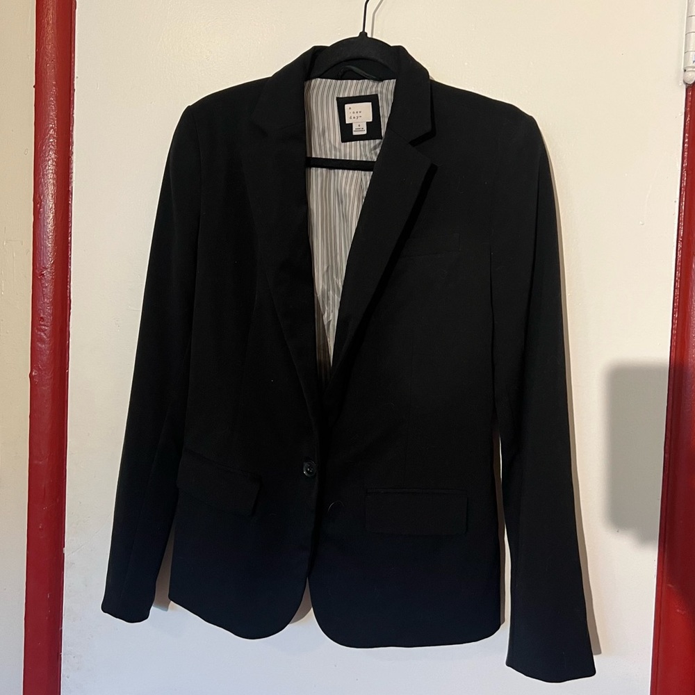 A New Day Black Blazer Size 6